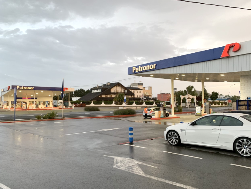 Gasolinera abierta 24h en Haro. Encuentra tambien tu punto de carga para vehículos electricos en Haro.